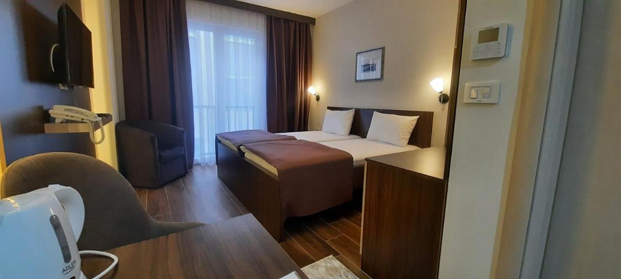 Hotel Doa 斯科普里 外观 照片