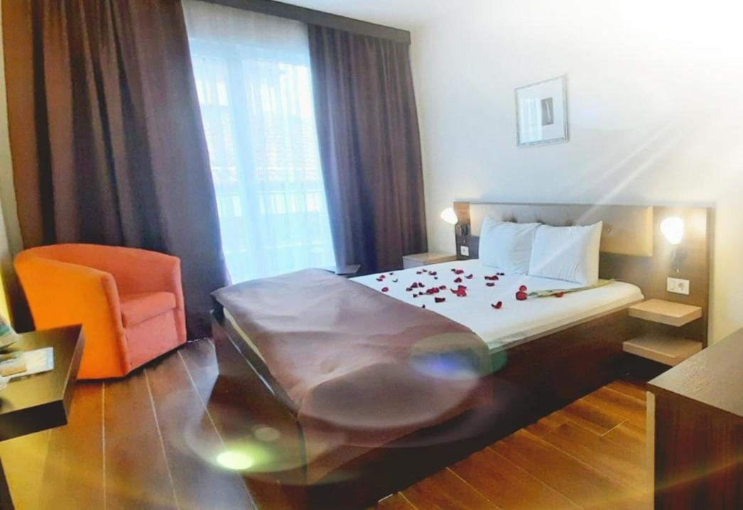 Hotel Doa 斯科普里 外观 照片
